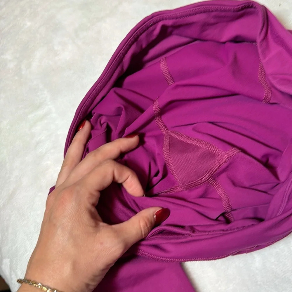 Lululemon Pace rival crop size 6 - Picture 9 of 14